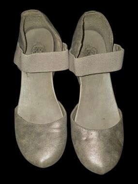 & Other Stories Metallic Beige Ankle-Strap Flats